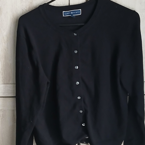 Karen Scott Elegant Black Button-Up Cardigan - Picture 2 of 7